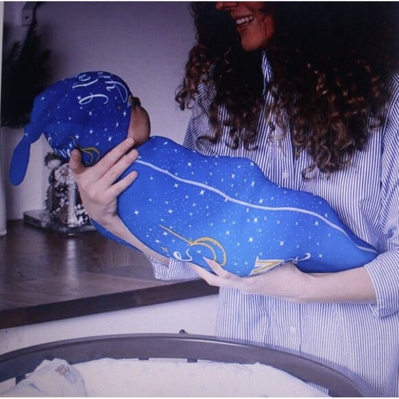 Baby Swaddle Blanket With Matching Beanie "I Love You To The Moon" Newborn Blue - Picture 1 of 4
